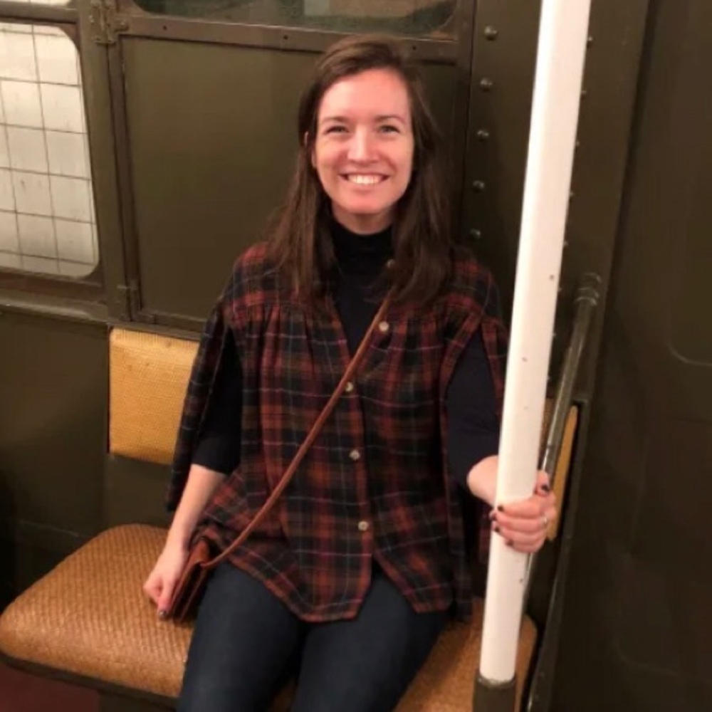 Meet your Posher, Toni